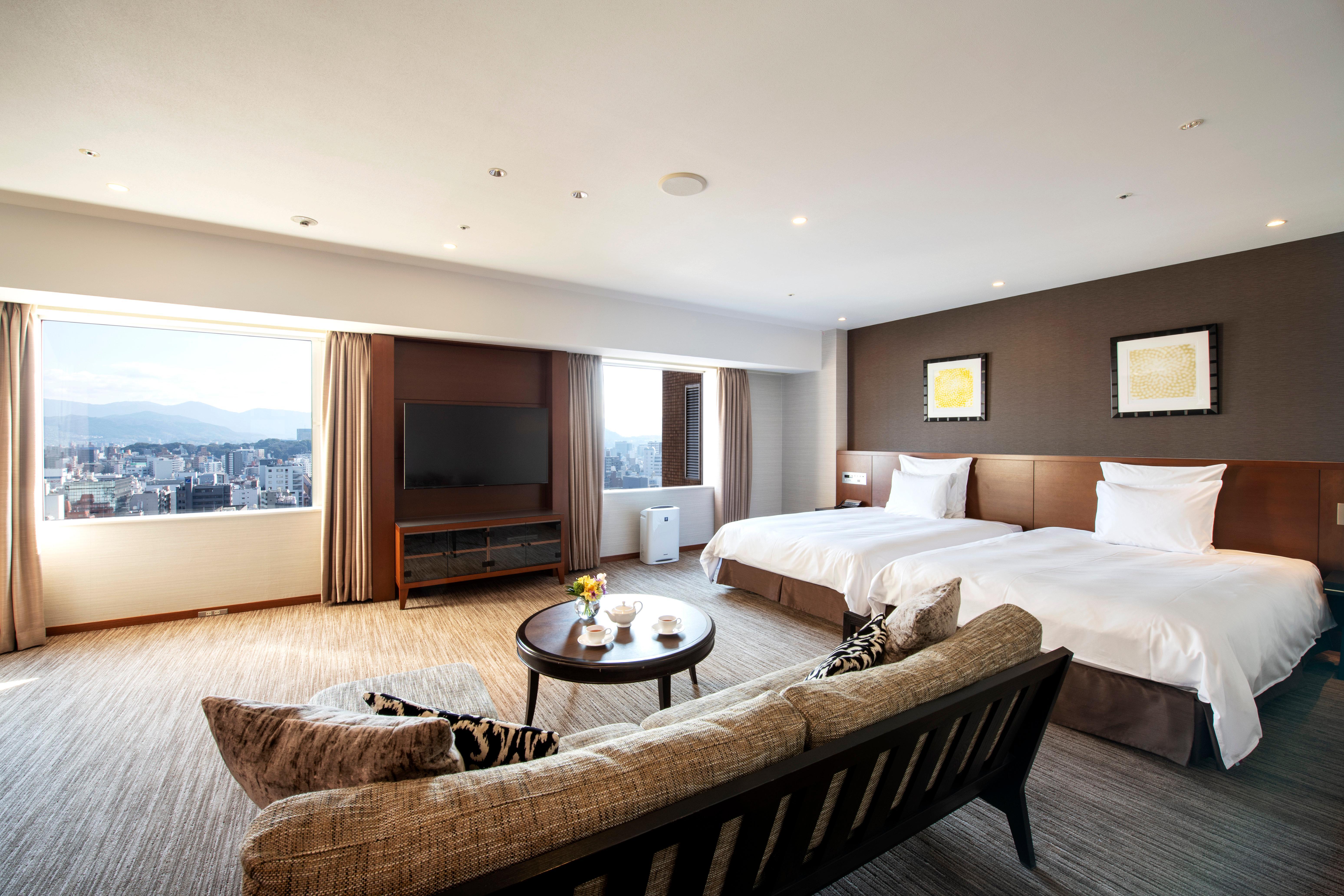 Ana Crowne Plaza Hiroshima By Ihg Hotel Екстериор снимка